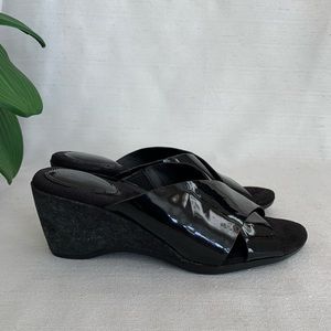 Giani Bernini Carolima Black Slip On Wedge
Heels 5M